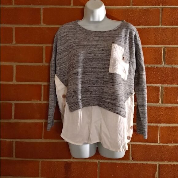 Everleigh Sweatshirt Top  - Picture 1 of 5